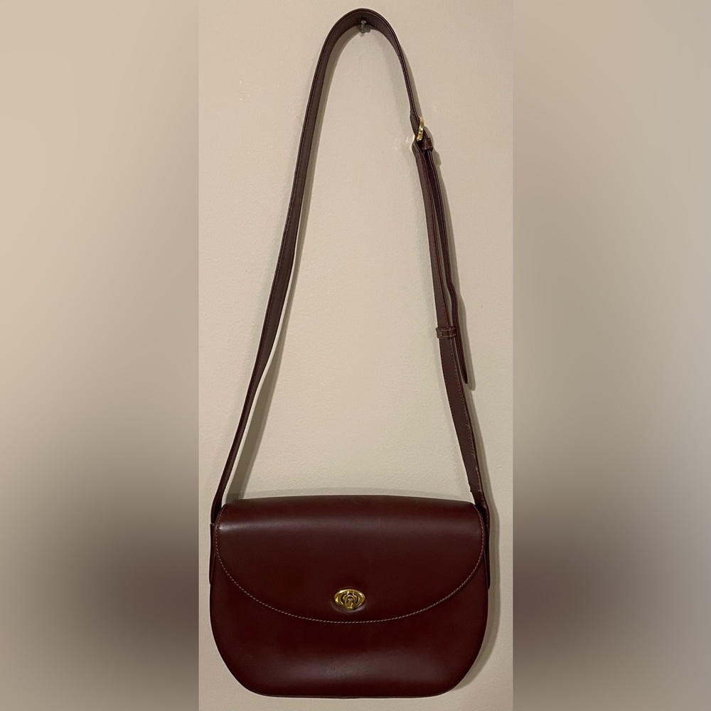 Cartier Authentic Vintage Deep Red Leather Shoulder Bag w/ Adjustable Strap - Picture 5 of 17